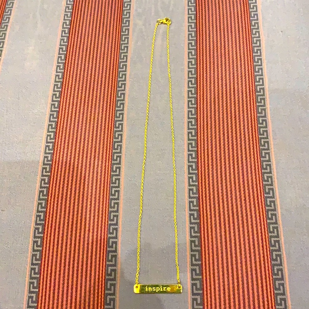 Hook and Nona necklace